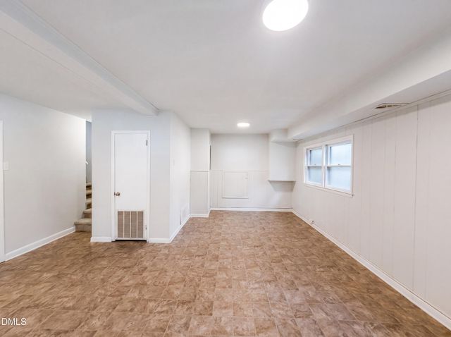 917 Hillview Drive, Cary, NC 27511