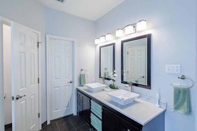 3840 Harvey Penick DR, Round Rock, TX 78664