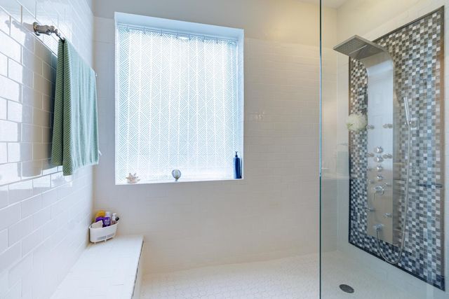 3840 Harvey Penick DR, Round Rock, TX 78664