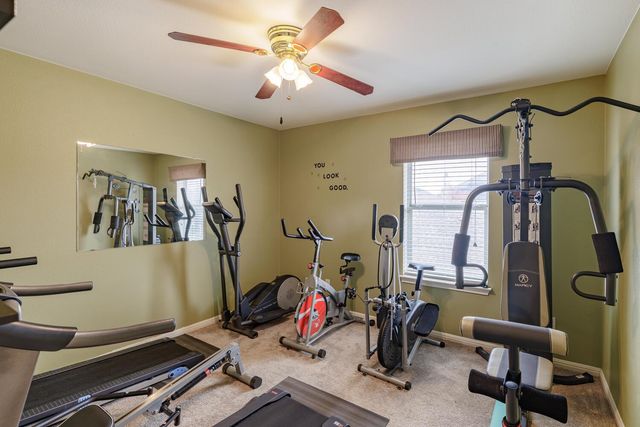 3840 Harvey Penick DR, Round Rock, TX 78664