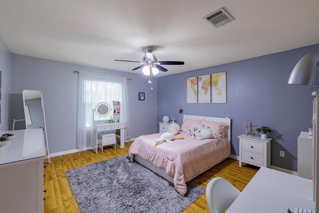 3840 Harvey Penick DR, Round Rock, TX 78664