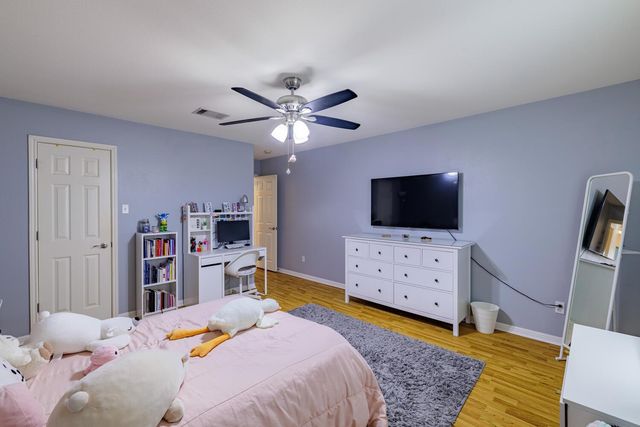 3840 Harvey Penick DR, Round Rock, TX 78664