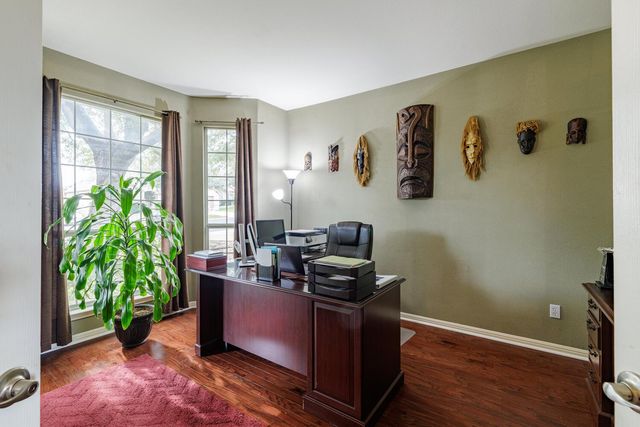 3840 Harvey Penick DR, Round Rock, TX 78664