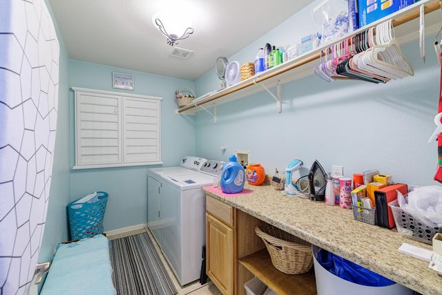 3840 Harvey Penick DR, Round Rock, TX 78664