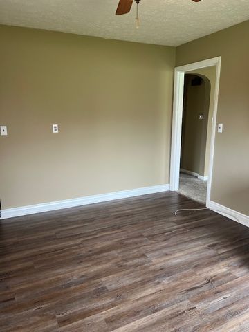 4608 Manchester Road, Middletown, OH 45042