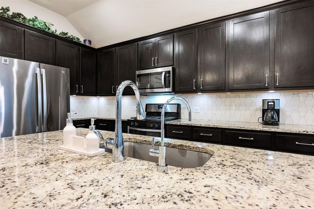4420 Jackies DR, Pflugerville, TX 78660