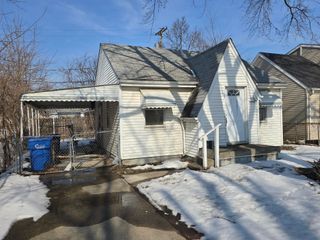 12475 Sarsfield Avenue, Warren, MI 48089