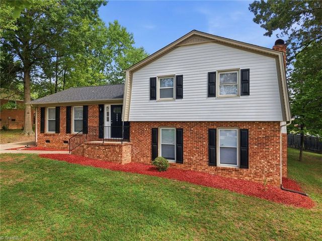 2404 Dulaire Road, Greensboro, NC 27407