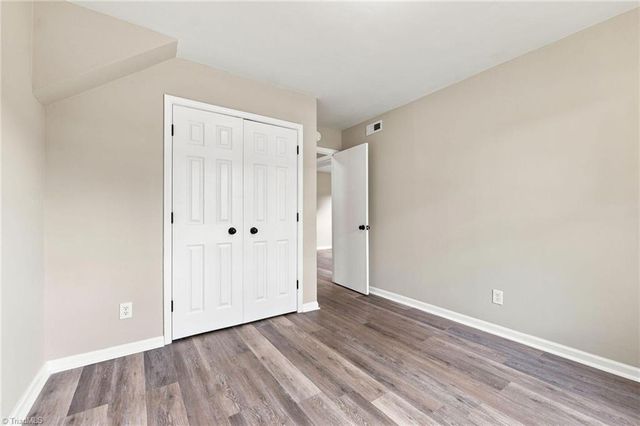 2404 Dulaire Road, Greensboro, NC 27407