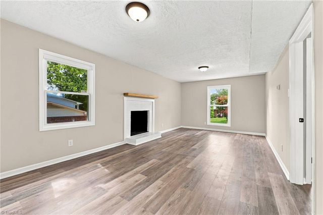 2404 Dulaire Road, Greensboro, NC 27407