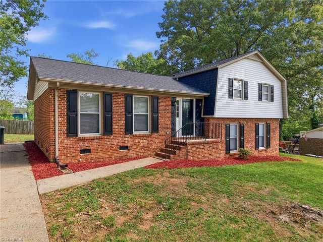 2404 Dulaire Road, Greensboro, NC 27407