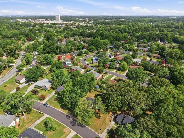 2404 Dulaire Road, Greensboro, NC 27407