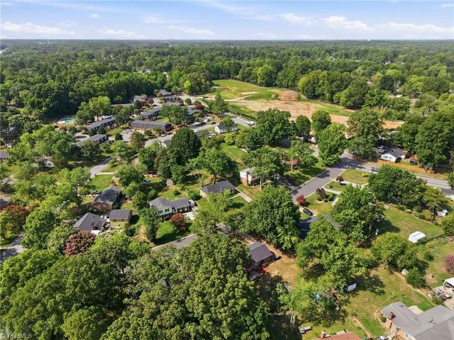 2404 Dulaire Road, Greensboro, NC 27407
