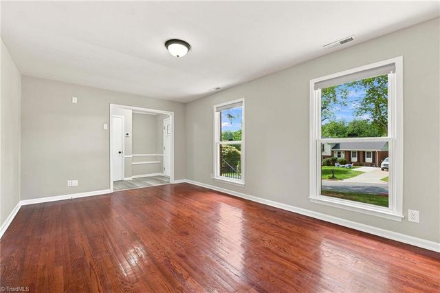 2404 Dulaire Road, Greensboro, NC 27407