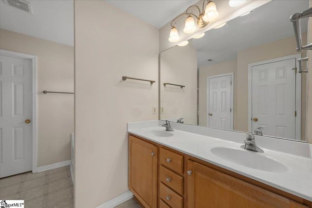 112 Longwood Lane, Easley, SC 29642