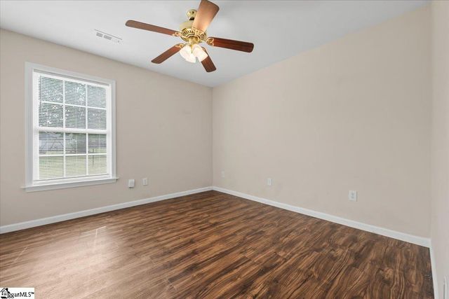 112 Longwood Lane, Easley, SC 29642