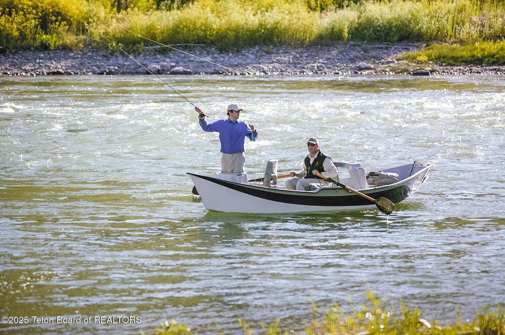 15555 S WAGON ROAD, Jackson, WY 83001 photo 10