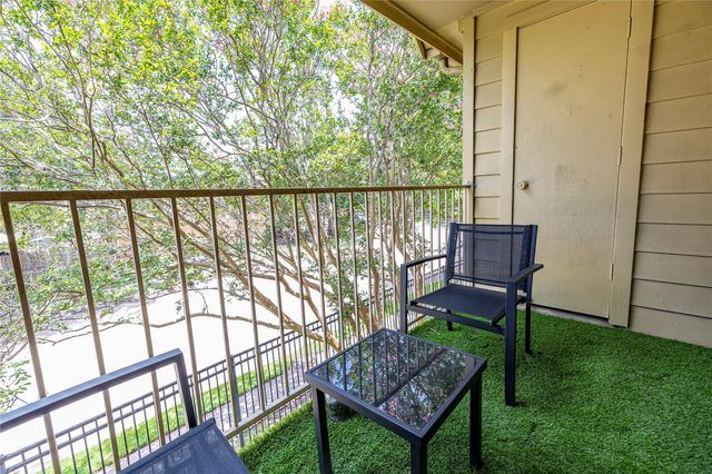 1515 Sandy Springs Road 3404, Houston, TX 77042