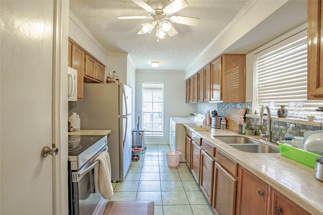 1515 Sandy Springs Road 3404, Houston, TX 77042