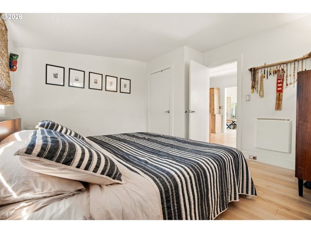 2124 N HUMBOLDT St, Portland, OR 97217