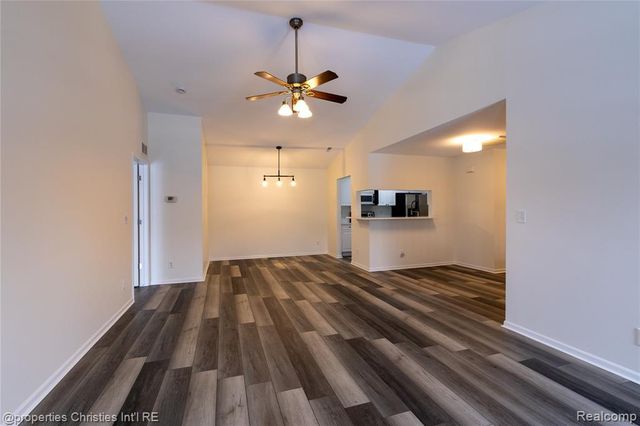 3645 Oakmonte Boulevard, Rochester, MI 48306