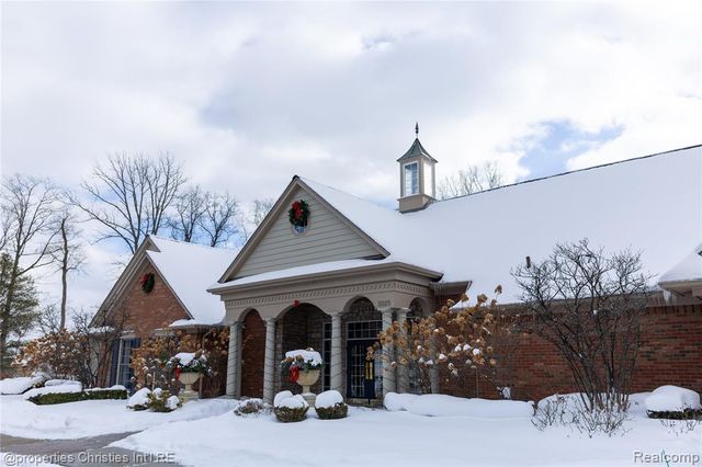 3645 Oakmonte Boulevard, Rochester, MI 48306