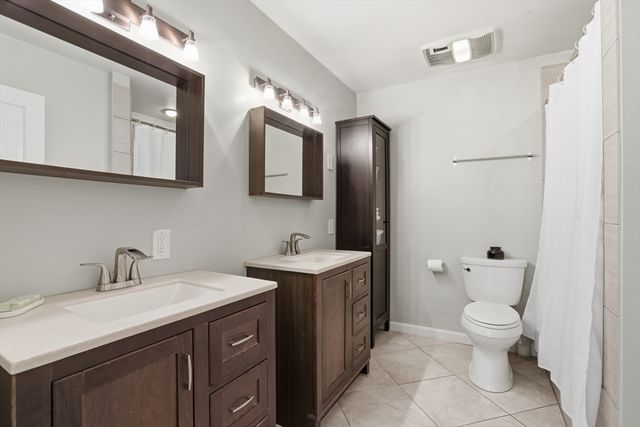 31 Chapman Rd, Boxford, MA 01921