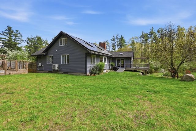 31 Chapman Rd, Boxford, MA 01921