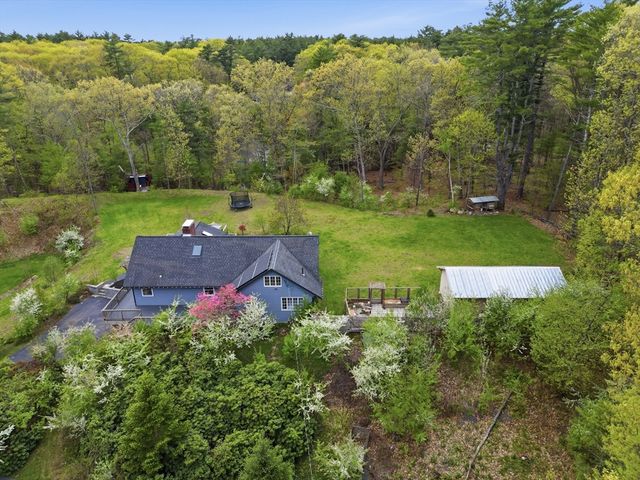 31 Chapman Rd, Boxford, MA 01921