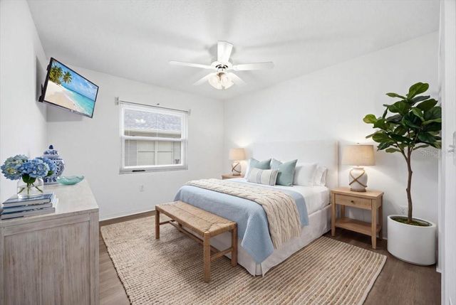 686 PARADISE POINT, Haines City, FL 33844