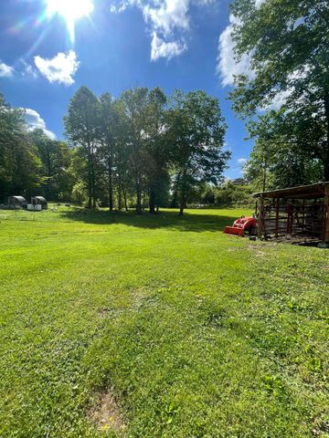161 Hyde Park Lane, Corbin, KY 40701