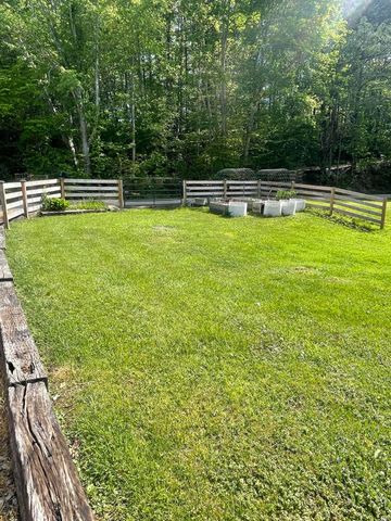 161 Hyde Park Lane, Corbin, KY 40701