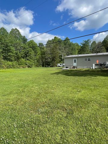 161 Hyde Park Lane, Corbin, KY 40701