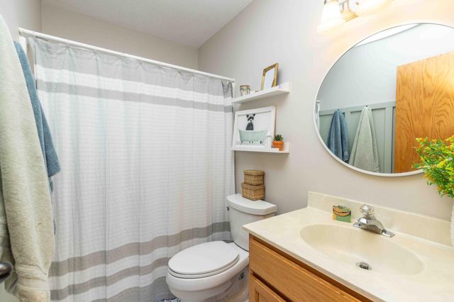 3004 Dakota Park Circle S, Fargo, ND 58104