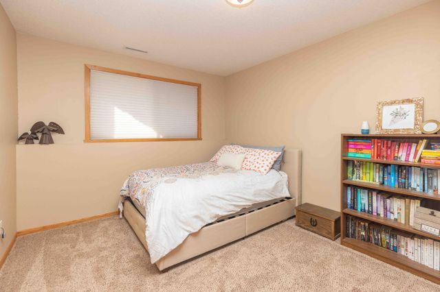 3004 Dakota Park Circle S, Fargo, ND 58104