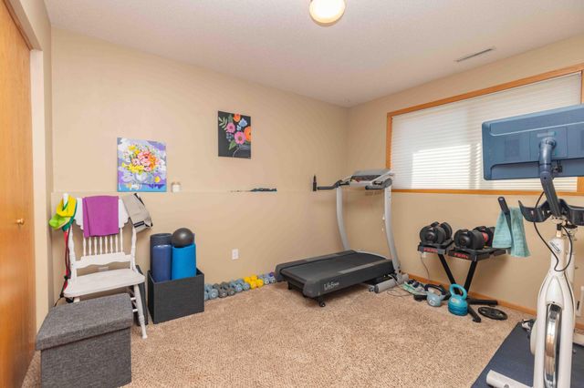 3004 Dakota Park Circle S, Fargo, ND 58104