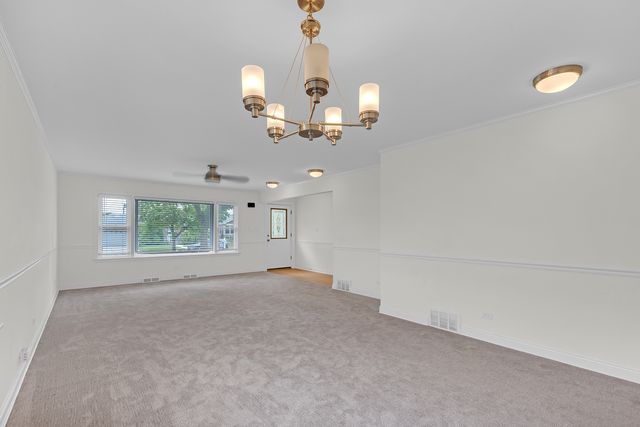 5018 Dobson Street, Skokie, IL 60077