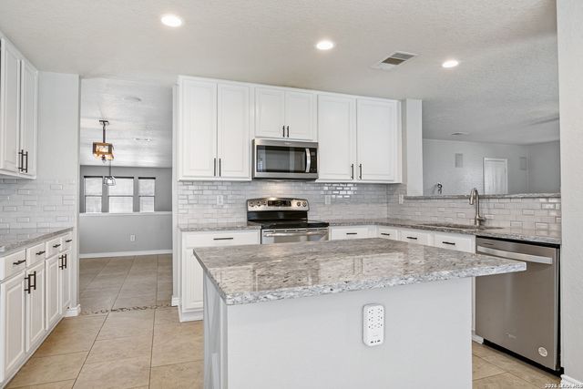 514 Mathis, San Antonio, TX 78251