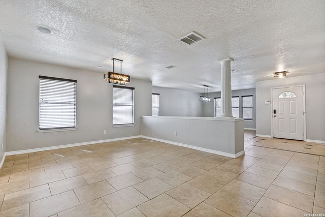 514 Mathis, San Antonio, TX 78251