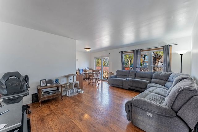 1507 Pennsylvania Avenue, Des Plaines, IL 60018