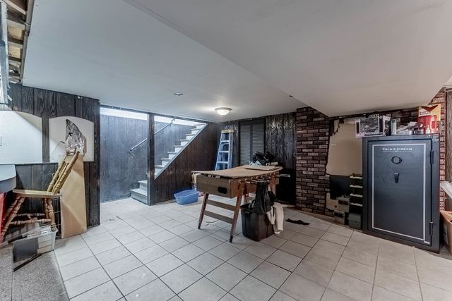 1507 Pennsylvania Avenue, Des Plaines, IL 60018