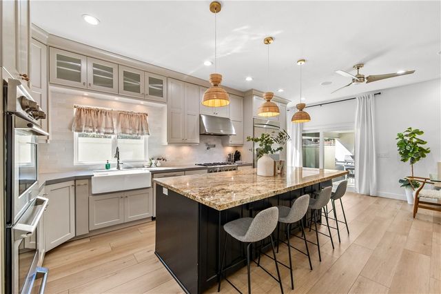 219 2nd Street, Huntington Beach, CA 92648