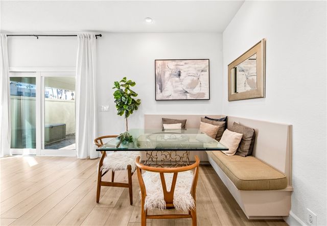 219 2nd Street, Huntington Beach, CA 92648