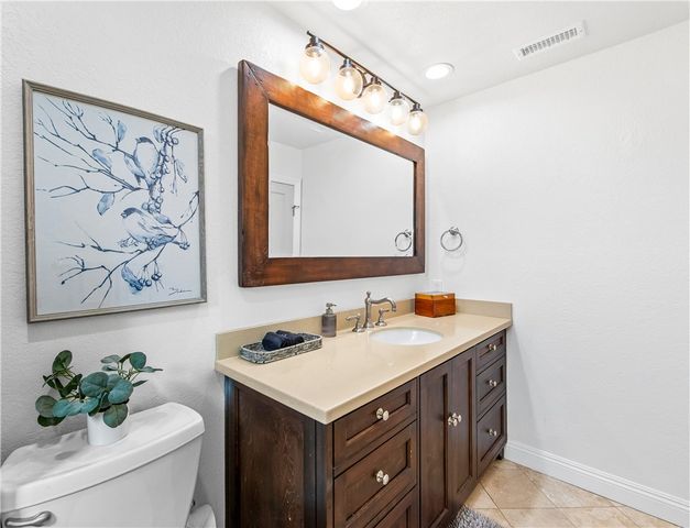 219 2nd Street, Huntington Beach, CA 92648