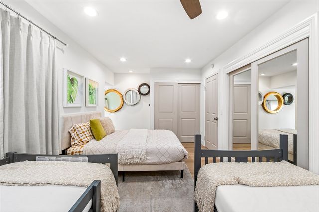 219 2nd Street, Huntington Beach, CA 92648