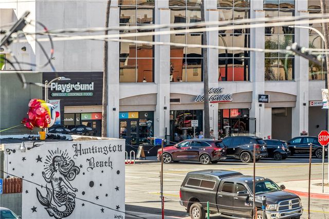 219 2nd Street, Huntington Beach, CA 92648