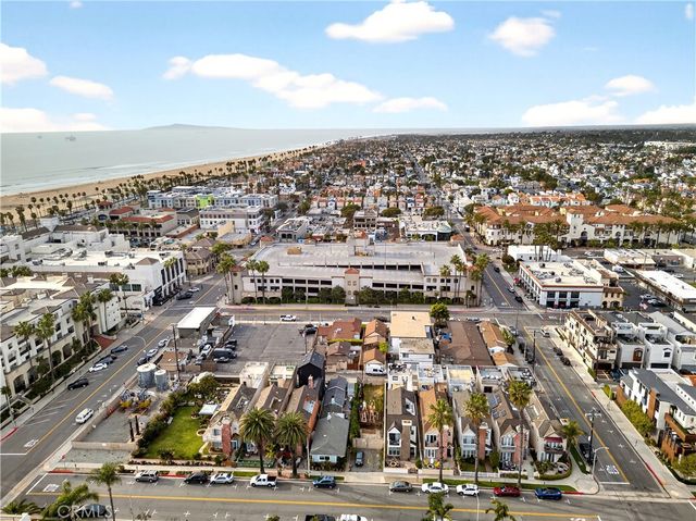 219 2nd Street, Huntington Beach, CA 92648