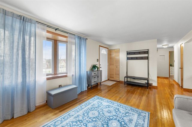 4708 Bert Dr, Monroeville, PA 15146