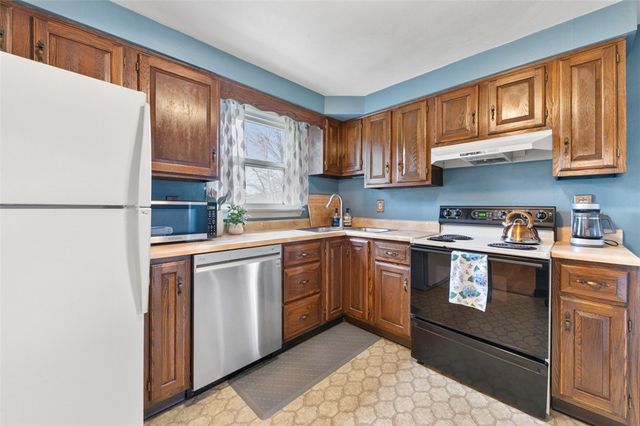 4708 Bert Dr, Monroeville, PA 15146