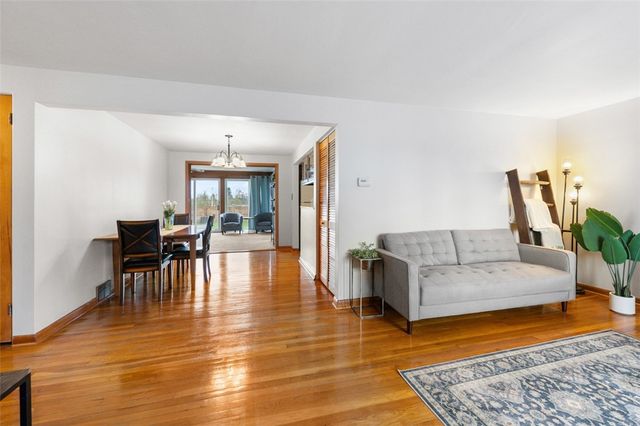 4708 Bert Dr, Monroeville, PA 15146